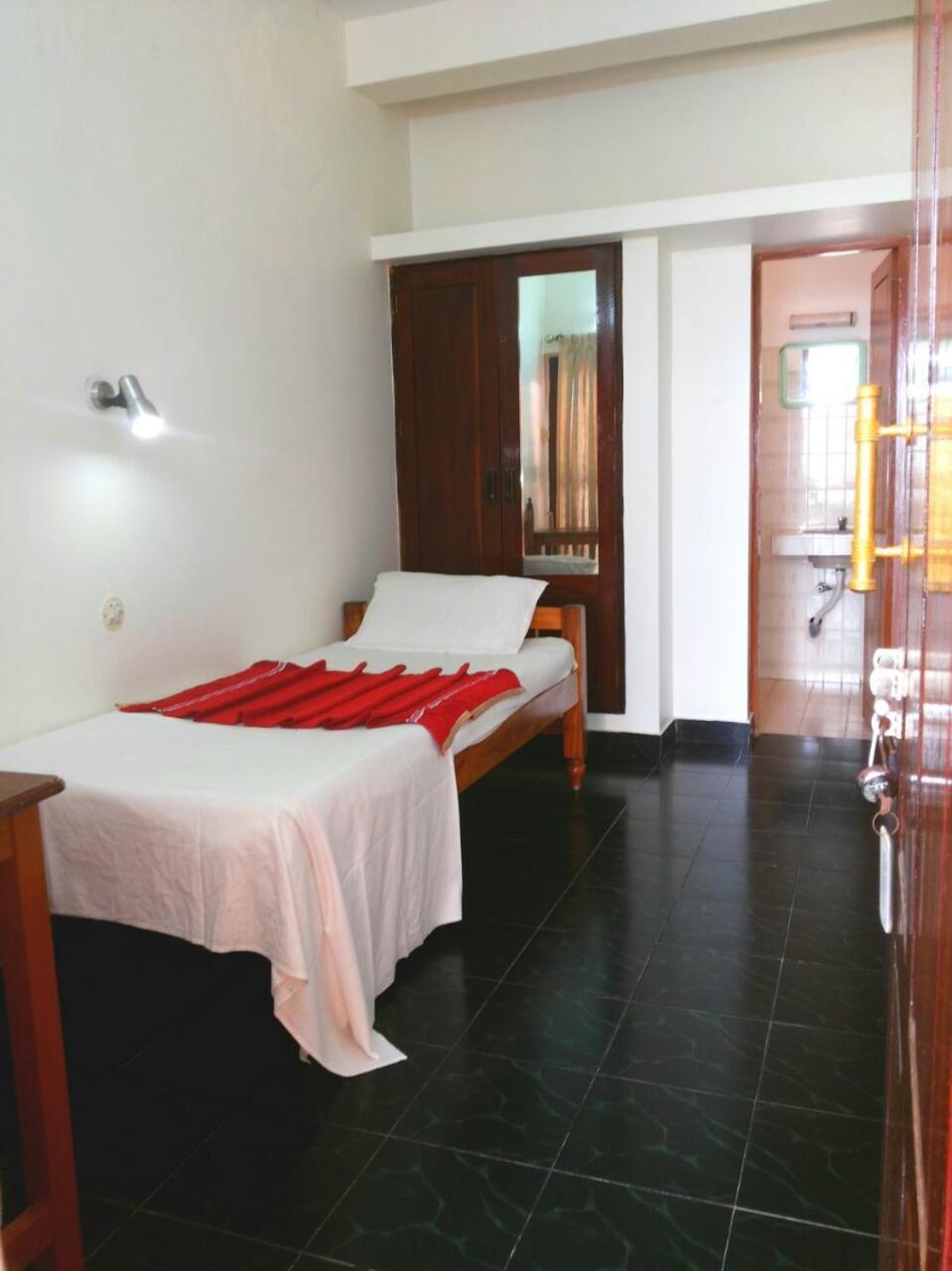 Beach Florra Inn Ковалам Стая снимка